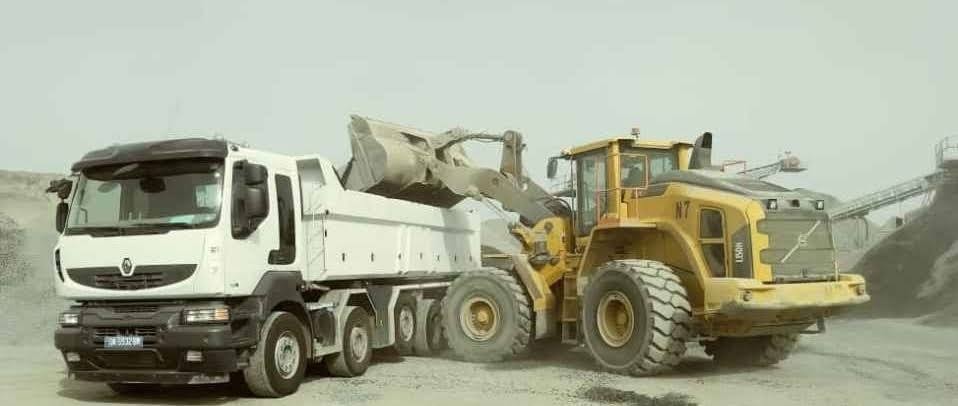 Provision of construction machinery for basalt quarry Thiès Guinea